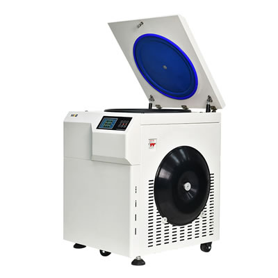 DL-5M Hűtött, álló centrifuga